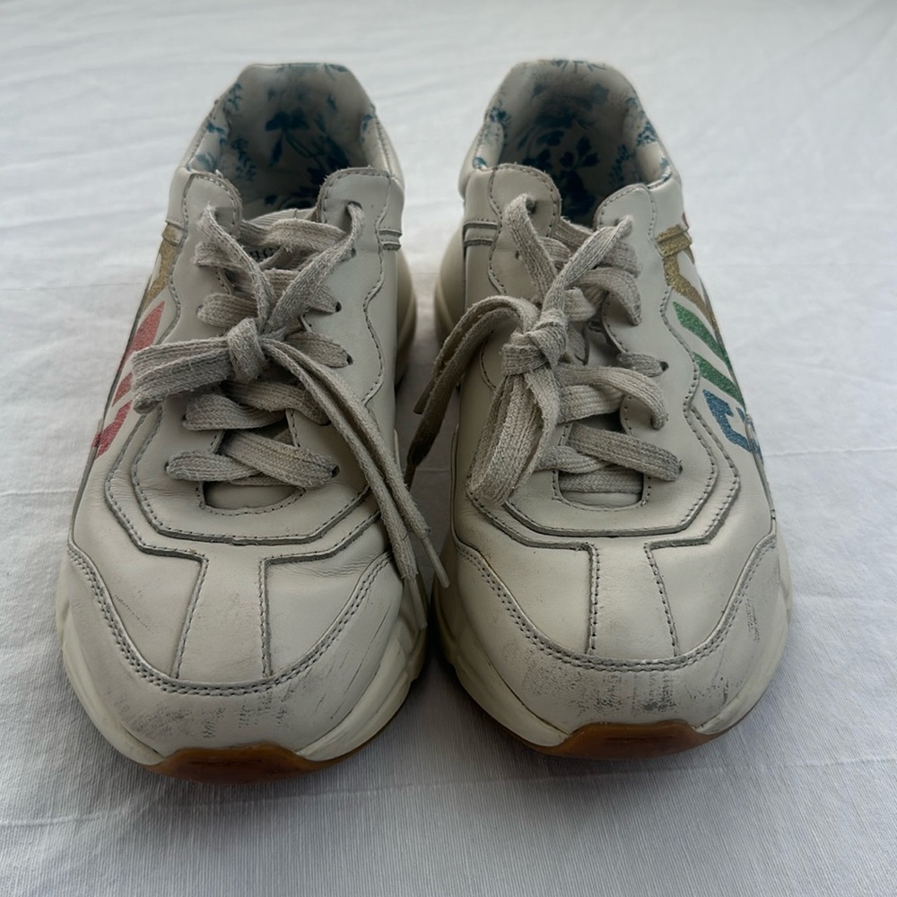 GUCCI shoes